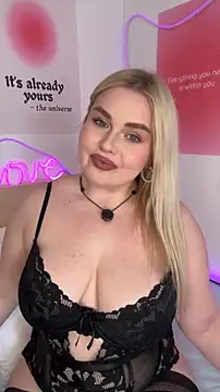 Snapshot of April_Vancee chatting on 05/09/26, 03:06 April Vancee online show from 05/09/26, 03:06