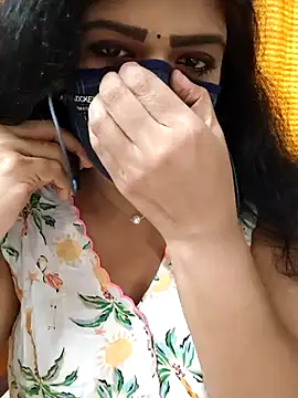 ashmitha online show from 10/30/25, 10:16