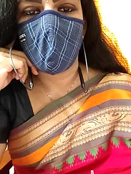 ashmitha online show from 11/12/25, 03:40