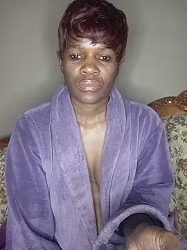 Missvixen81 online show from 05/31/26, 08:21