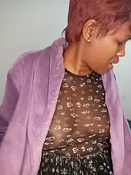 Missvixen81 online show from 07/06/26, 01:35