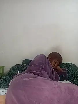 Missvixen81 online show from 07/07/26, 06:47