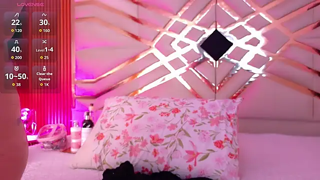 playfulcurvy online show from 10/02/25, 07:54