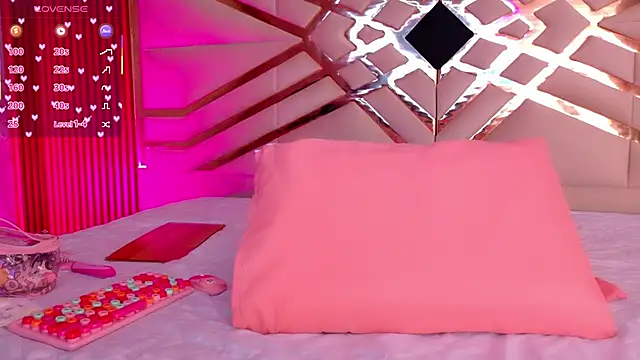 playfulcurvy online show from 10/07/25, 07:44