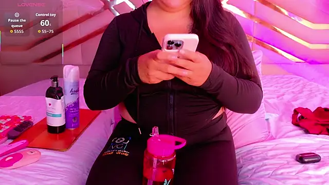 playfulcurvy online show from 10/28/25, 08:00