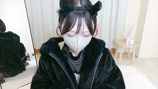 mami-pokoch online show from 12/05/25, 12:25