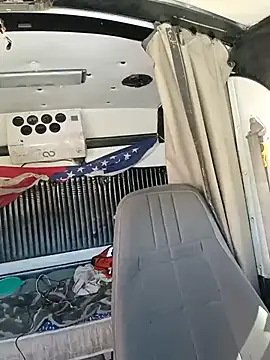 Snapshot of reycorona chatting on 03/13/25, 08:32 reycorona online show from 03/13/25, 08:32