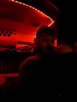 Snapshot of reycorona chatting on 03/15/25, 09:19 reycorona online show from 03/15/25, 09:19