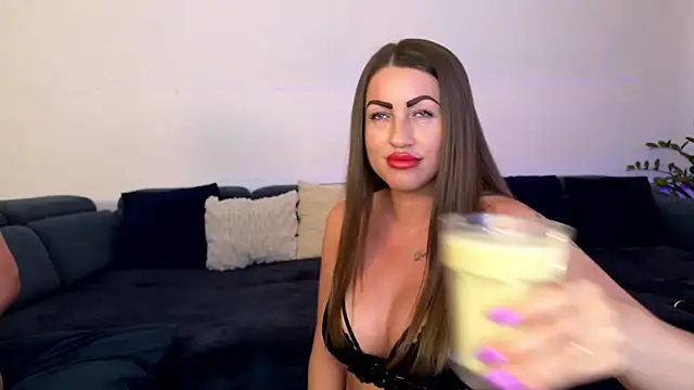 Milf Andy online show from 07/29/26, 01:31