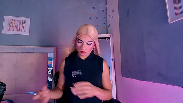 Emily Castillo 1 online show from 07/06/26, 04:53