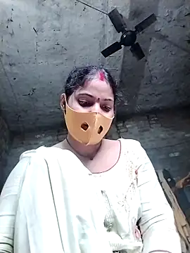 Snapshot of Maidangirl chatting on 09/18/25, 03:52 Maidangirl online show from 09/18/25, 03:52