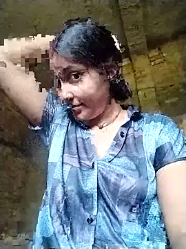 Snapshot of Maidangirl chatting on 09/26/25, 02:48 Maidangirl online show from 09/26/25, 02:48