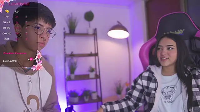 Snapshot of tommy_blue chatting on 10/03/25, 10:51 tommy blue online show from 10/03/25, 10:51