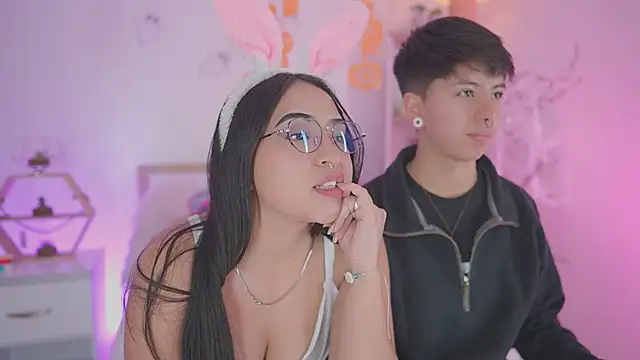 Snapshot of tommy_blue chatting on 10/17/25, 10:12 tommy blue online show from 10/17/25, 10:12