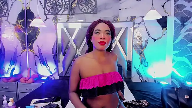 CandyMartinez  online show from 06/03/26, 08:03