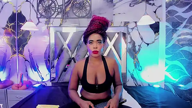 CandyMartinez  online show from 06/04/26, 08:37
