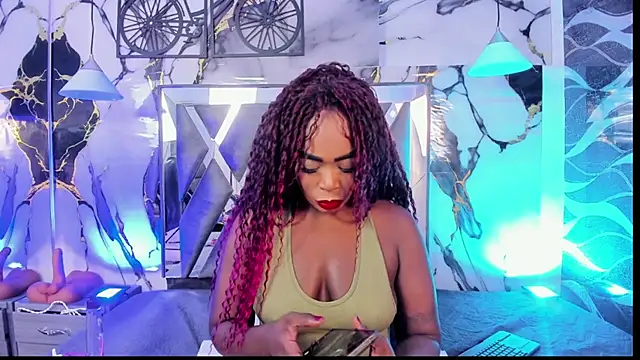 CandyMartinez  online show from 07/17/26, 08:24