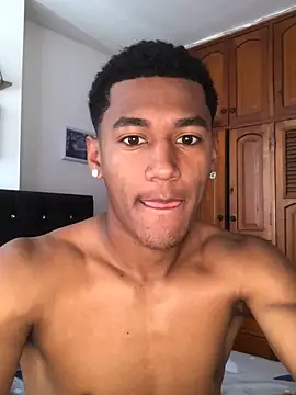 LexiAndDeker online show from 11/11/25, 06:08