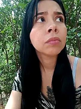 Snapshot of Candy-Body chatting on 03/05/25, 01:50 Candy-Body online show from 03/05/25, 01:50