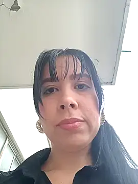 Snapshot of Candy-Body chatting on 03/06/25, 10:26 Candy-Body online show from 03/06/25, 10:26