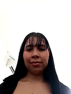 Snapshot of Candy-Body chatting on 03/12/25, 06:55 Candy-Body online show from 03/12/25, 06:55