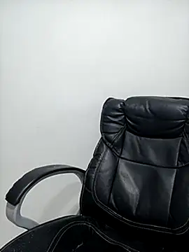 Snapshot of Candy-Body chatting on 03/14/25, 10:16 Candy-Body online show from 03/14/25, 10:16