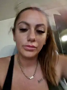 Snapshot of Jennifer24___ chatting on 09/24/25, 09:45 Jennifer24 online show from 09/24/25, 09:45