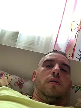 Maxpeins online show from 06/11/26, 12:32