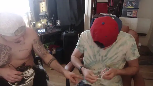 weknowourworth6999 online show from 11/24/25, 03:45