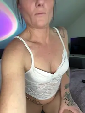 SpicyKylieFoxx online show from 06/24/26, 09:19
