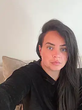 Snapshot of Sophie_23XX chatting on 05/10/26, 12:10 Sophie 23XX online show from 05/10/26, 12:10