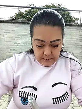 violeta delavega1 online show from 11/15/25, 07:10