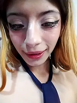 Snapshot of KratosAfroditacs chatting on 09/30/25, 12:54 KratosAfroditacs online show from 09/30/25, 12:54