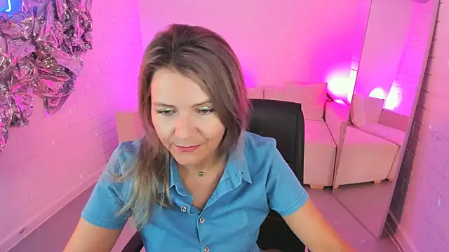 NicoleHitman online show from 07/05/26, 01:18