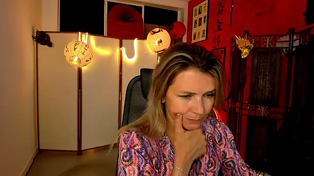NicoleHitman online show from 07/21/26, 01:13