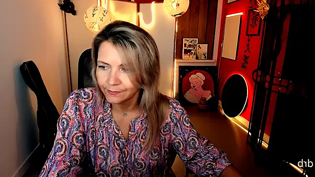 NicoleHitman online show from 07/26/26, 01:18