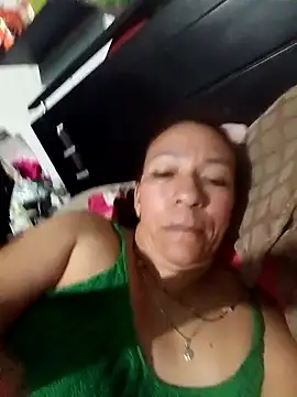 Snapshot of Antonela45 chatting on 01/19/26, 02:15 Antonela45 online show from 01/19/26, 02:15