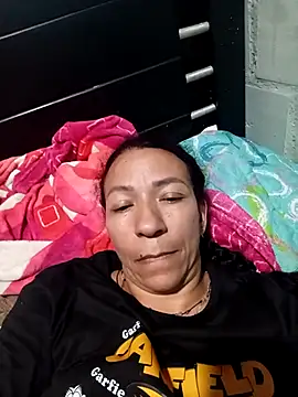 Snapshot of Antonela45 chatting on 04/29/26, 01:53 Antonela45 online show from 04/29/26, 01:53