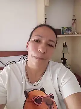 Snapshot of Antonela45 chatting on 06/07/26, 12:37 Antonela45 online show from 06/07/26, 12:37