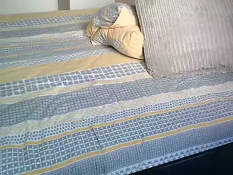 Snapshot of Enoch981 chatting on 03/18/25, 09:09 Enoch981 online show from 03/18/25, 09:09