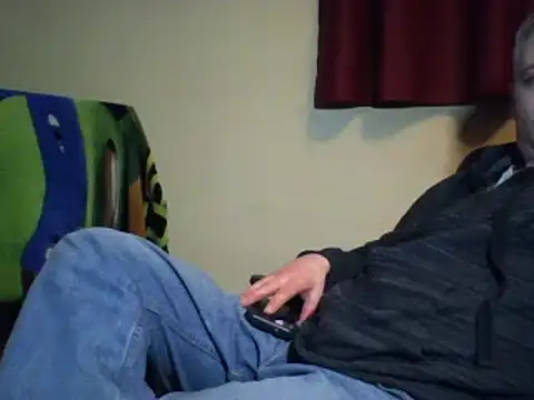 Snapshot of smooothbb chatting on 03/06/25, 01:58 smooothbb online show from 03/06/25, 01:58