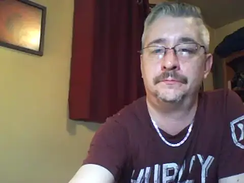 Snapshot of smooothbb chatting on 03/16/25, 02:10 smooothbb online show from 03/16/25, 02:10