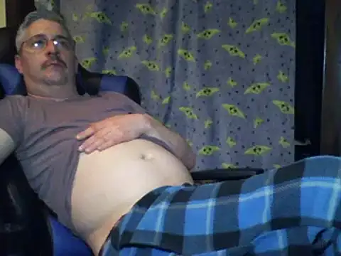 Snapshot of smooothbb chatting on 03/20/25, 01:57 smooothbb online show from 03/20/25, 01:57