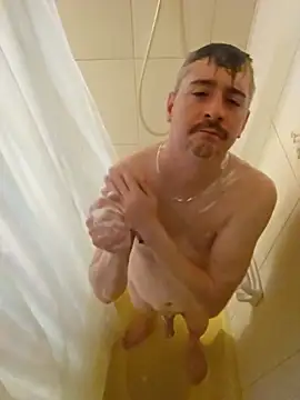 Snapshot of smooothbb chatting on 03/21/25, 02:39 smooothbb online show from 03/21/25, 02:39