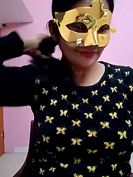 Ronak kaur online show from 11/19/25, 05:40