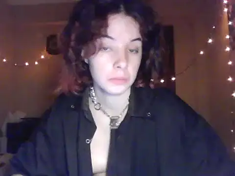 Snapshot of _Amber_Doll_ chatting on 03/16/25, 09:26 Amber Doll online show from 03/16/25, 09:26