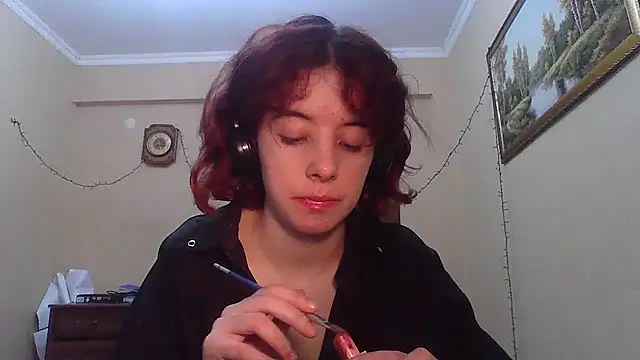 Snapshot of _Amber_Doll_ chatting on 03/17/25, 06:53 Amber Doll online show from 03/17/25, 06:53