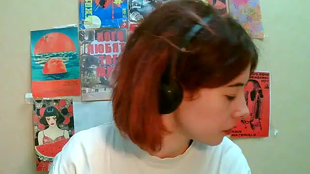 Snapshot of _Amber_Doll_ chatting on 03/22/25, 07:09 Amber Doll online show from 03/22/25, 07:09