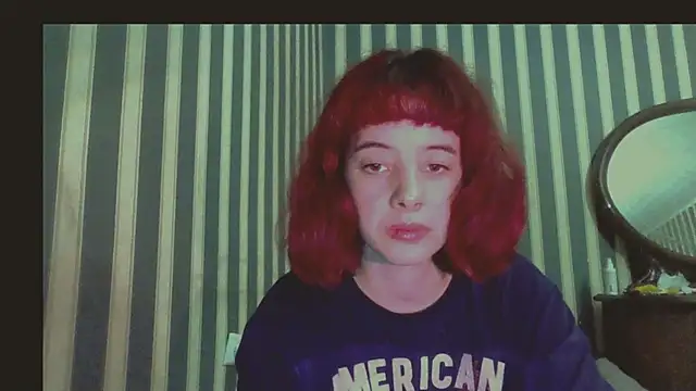 Snapshot of _Amber_Doll_ chatting on 10/08/25, 10:18 Amber Doll online show from 10/08/25, 10:18