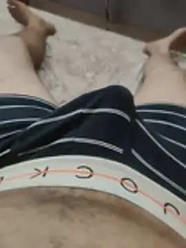 horniestboi online show from 07/10/26, 05:15